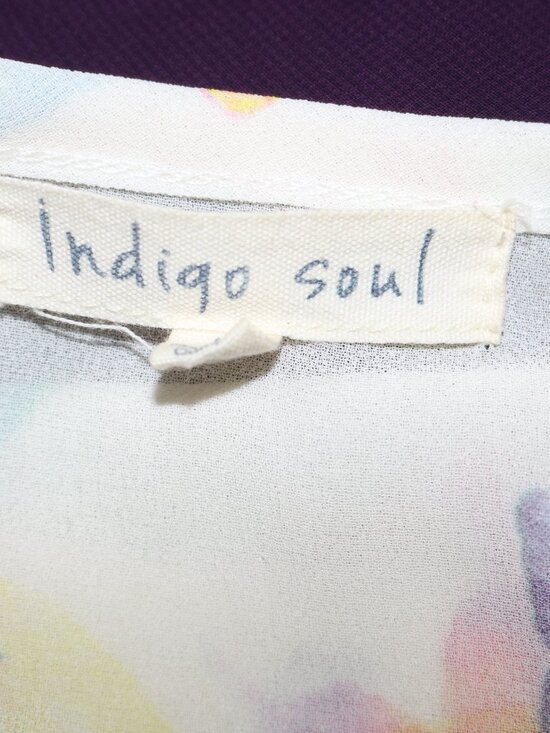 Indigo Soul butterfly tunic size large - Picture 6 of 6